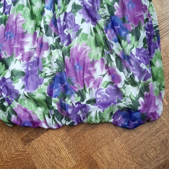 Dress - Picture 3 of 5